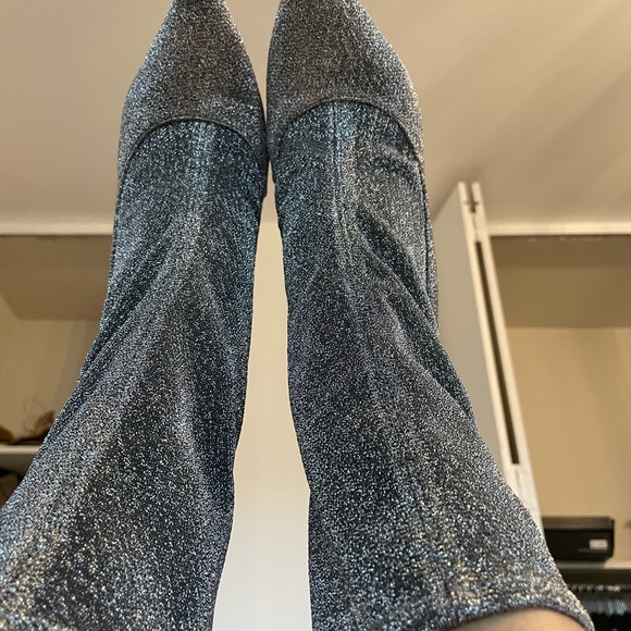 Midland Schulz Glitter Silver Bootie size 8 - Picture 2 of 7